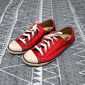 All Star Converse Dainty Shoes Size 8